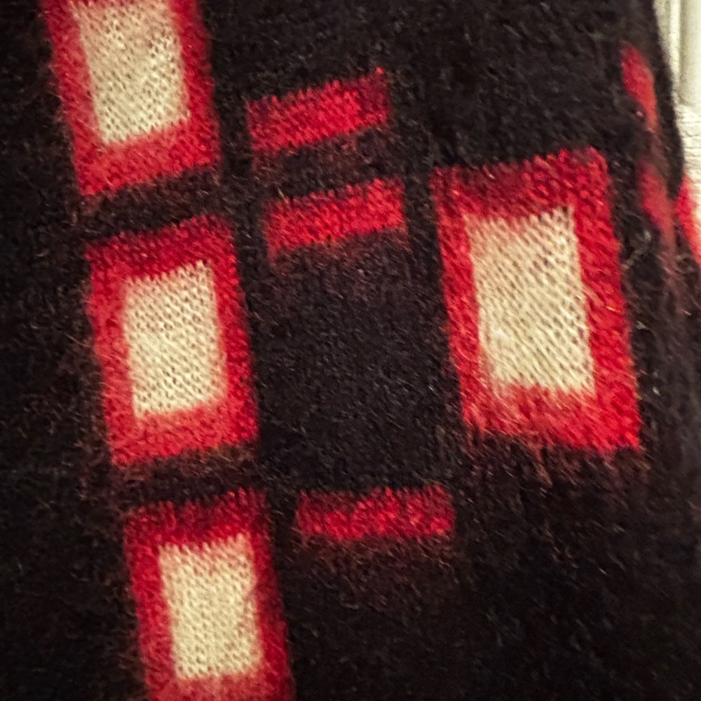 Emporio Armani Sweater Set - Picture 7 of 12